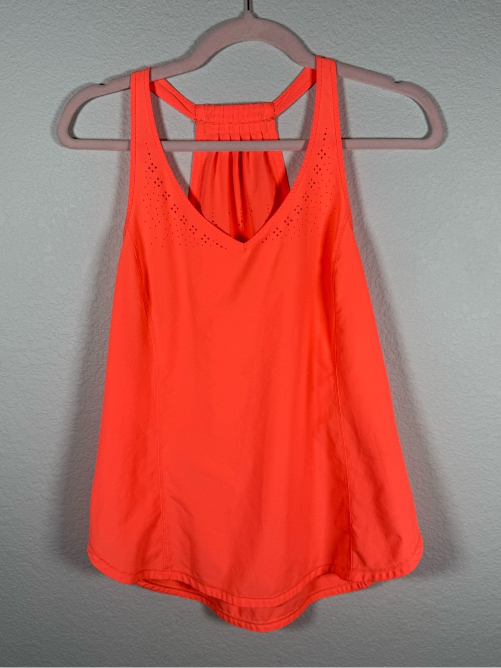 Lululemon Women’s Sleeveless Active Tank Top - Neon Orange! Be seen 🧡🔥